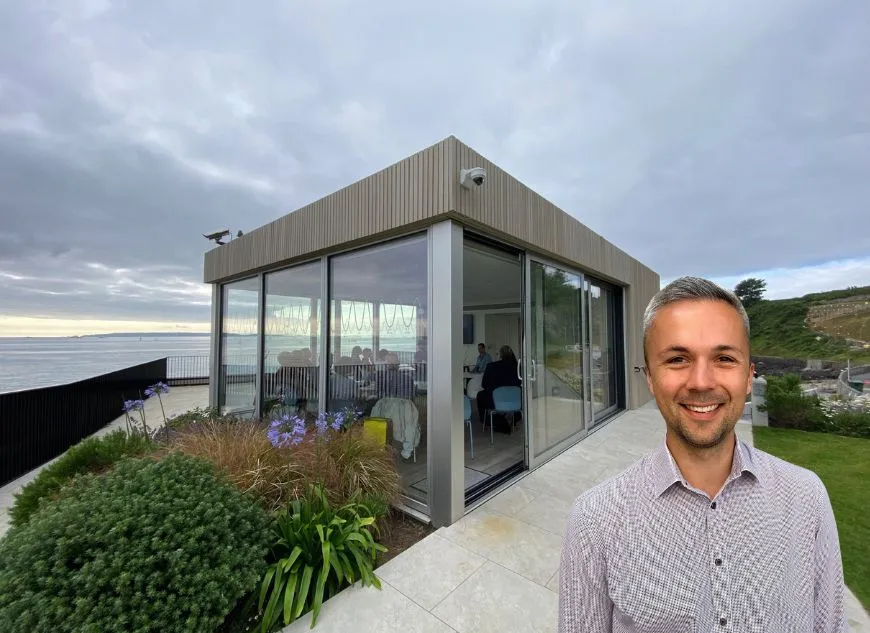 Investigator Oliver Baxendale, La Vallette Bathing Pools